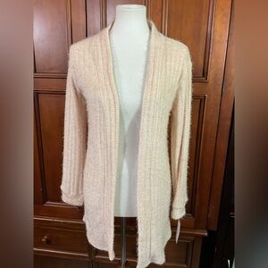 Moa Moa Women’s Cream Cardigan Fuzzy Thread Size XS New With Tags Super Soft Bea